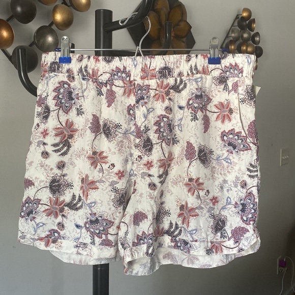 Host Pick 💙 Maurices Women's Dockside 4in Linen Dolphin Short - Picture 5 of 7